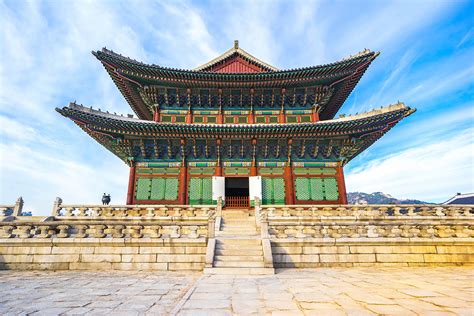 Gyeongbokgung Palace: Tickets & Changing of the Guard Hours