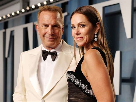 Kevin Costner Doesn't Want Divorce: Source (Exclusive)