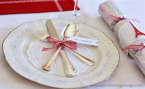 Christmas Place Card Ideas - A Spoonful of Sugar