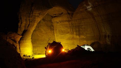 Camping in a cave in Saudi Arabia : r/saudiarabia