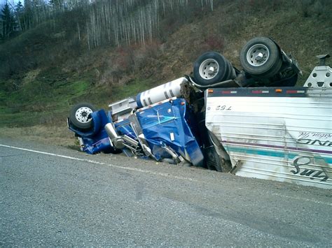 Semi-Truck Accidents - Why New Truck Driving Rules May Endanger Motorists