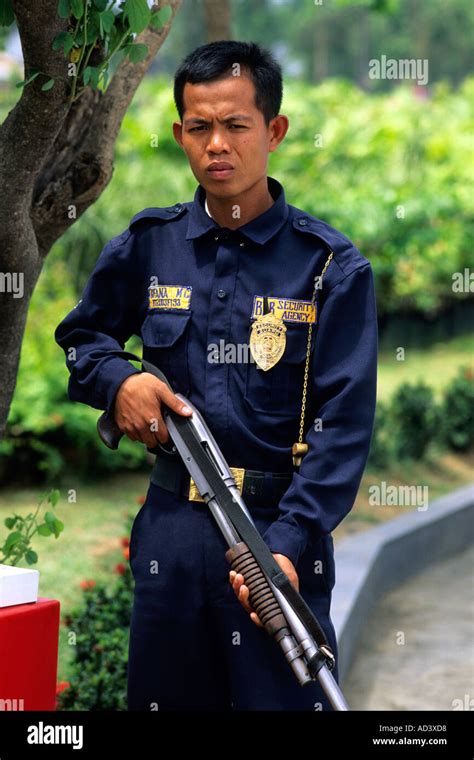 Security Guard Uniform Pictures : Security Guard Uniform à¤¸ à¤• à¤¯ à ...