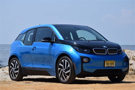 2017 BMW i3 REx: drive review of range-extended electric car