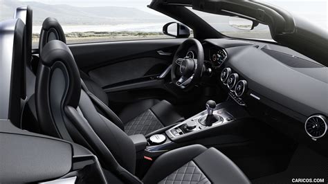 2019 Audi TTS Roadster | Interior