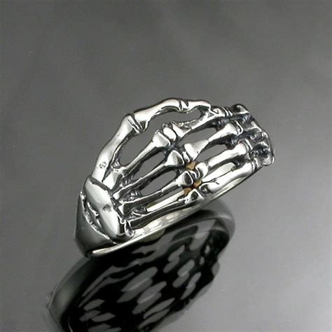 Sterling Silver Skeleton Hand Ring