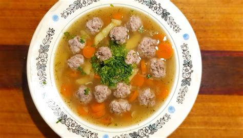 Frikadelle (meatball) soup – Toidublogi