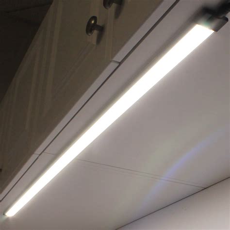 Modular LED Under Cabinet Lighting - Modern - Undercabinet Lighting ...