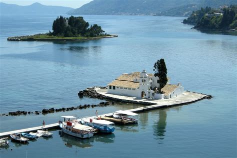 Tourism in Corfu island, Greece | Greeka