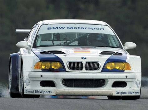 BMW M3 GTR - Car Review, Specification, Images