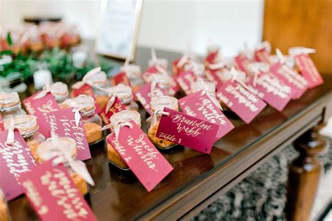 31 Unique Wedding Favor Ideas For Your Guests | atelier-yuwa.ciao.jp