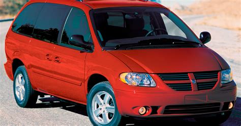 Analysis points to stalling in Chrysler minivans