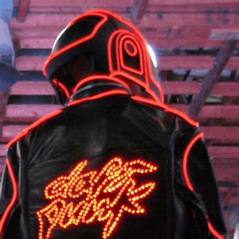 Daft Punk - Alive 2007 - Enlighted Designs