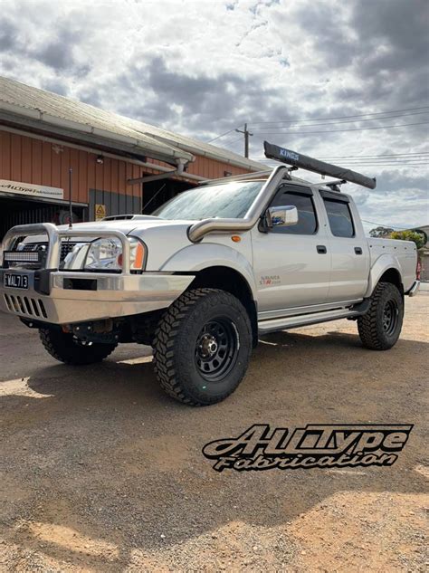 Nissan D22 Navara Stainless Snorkel