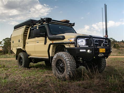 DTOUR: 79 Series Landcruiser Custom - Loaded 4X4