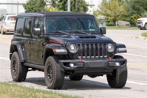 2021 Gladiator 392 V8 : Jeep Wrangler 392 Hemi V8 Teased Ahead Of Ford ...