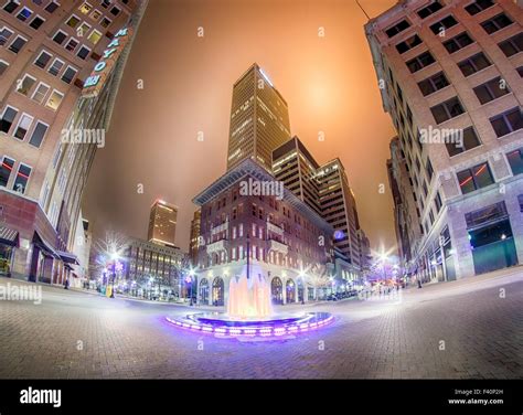 tulsa city skyline around downtown streets Stock Photo - Alamy