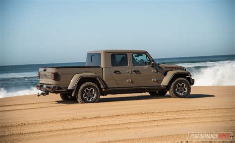 2020 Jeep Gladiator Rubicon review (video) – PerformanceDrive