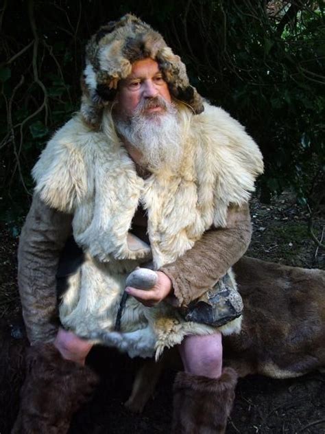 paleo-mesolithic clothing | Prehistory, Prehistoric man, Prehistoric