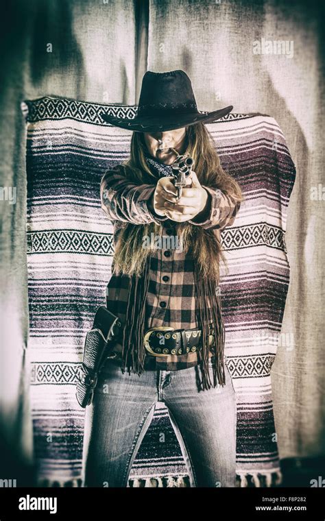 Woman Pointing Gun Stock Photos & Woman Pointing Gun Stock Images - Alamy