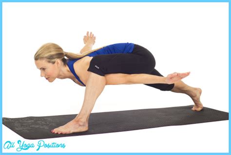 Lizard Pose Yoga - AllYogaPositions.com