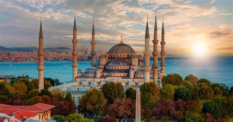 Blue Mosque of Istanbul 2024: Tickets, Tours & History