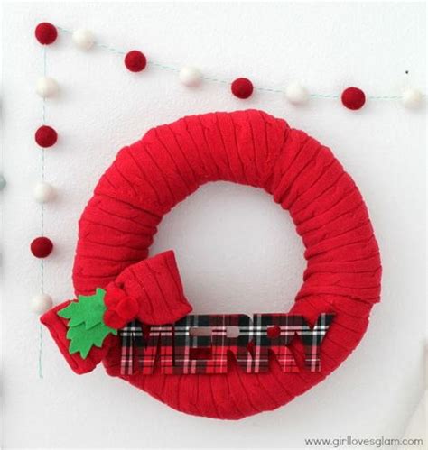 Merry and Bright Wreath Tutorial | AllFreeSewing.com