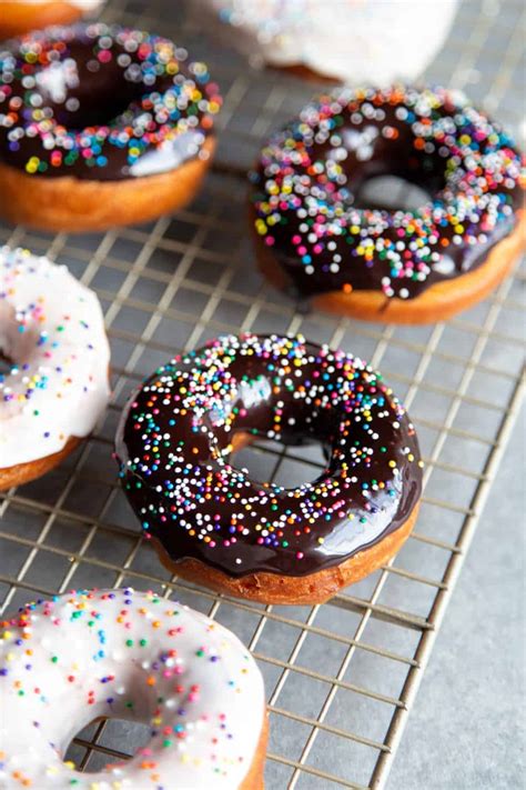 How to Make Homemade Donuts | The Recipe Critic