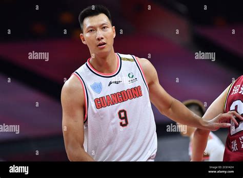 Chinese professional basketball player Yi Jianlian of Guangdong ...