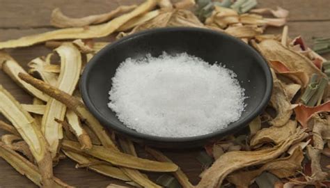 Camphor: This is how you can use its medicinal benefits to the fullest!