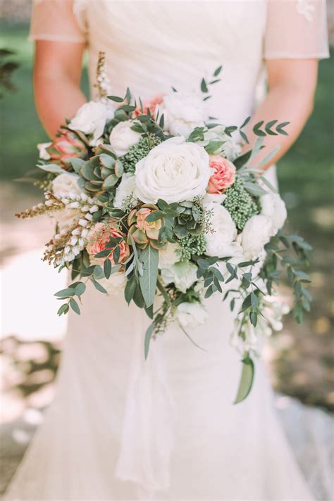 25 Creative and Unique Succulent Wedding Bouquets Ideas – Stylish Wedd Blog