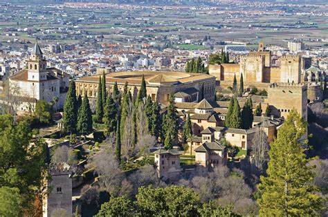 Granada | History, Culture & Cuisine | Britannica