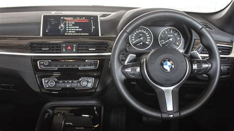 BMW X1 2016 xDrive 20d xLine Interior Car Photos - Overdrive