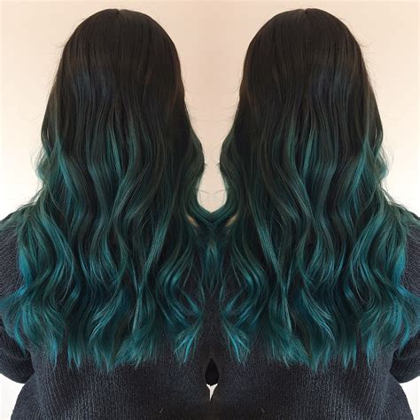 The Best Teal Hair Color Highlights 2022 - scaleinspire