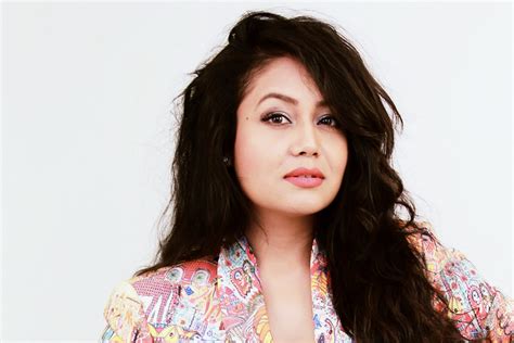 Neha Kakkar Images, HD Photos, Biography, Unknown Facts & Latest News