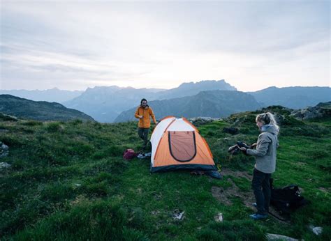 Camping Gear for Beginners: 14 must-haves for your next camping trip ...