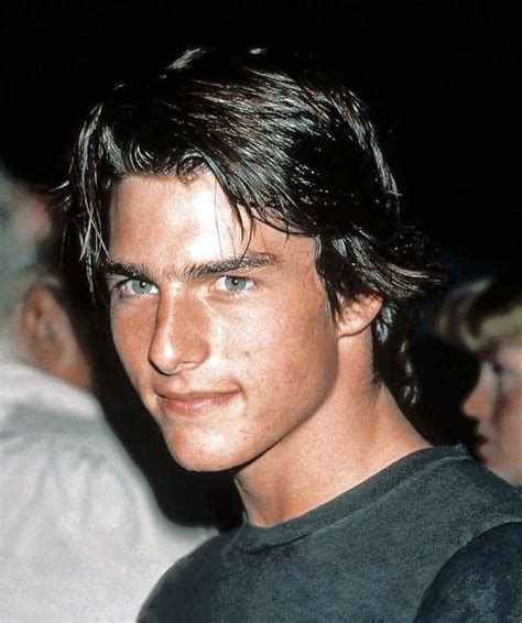 Tom Cruise young photo | Tagli di capelli, Attori, Capelli