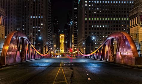 Chicago Night Tour - Chicago Photography School