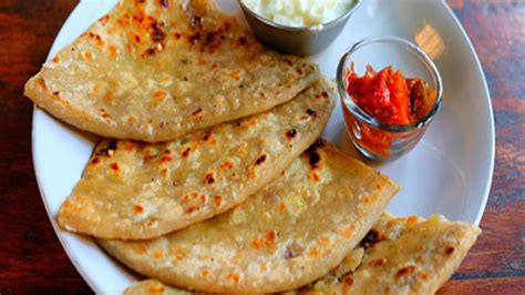 Aloo Paratha - Nasik Tiffins