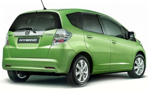 Honda Fit Hybrid Unveiled! - 1/2