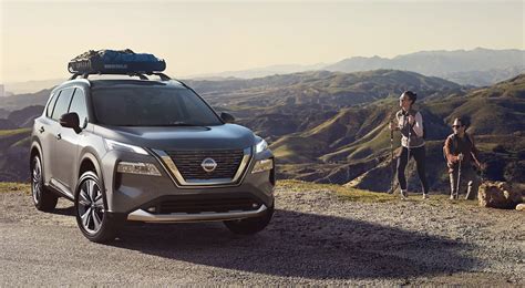 Want a Lifted Off-Road Nissan Rogue? Here's What You Need to Know