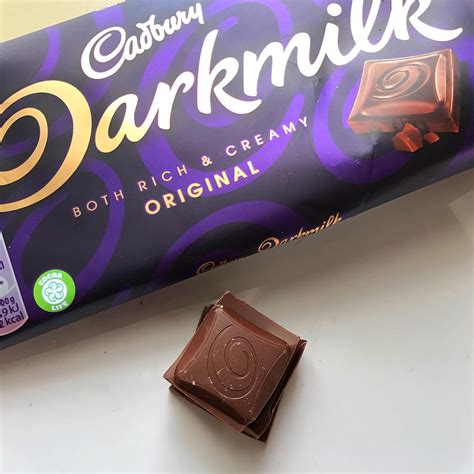 Cadbury Dark Chocolate Bar