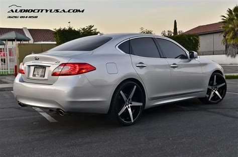 Infiniti M37 custom wheels Lexani R Four 22x9.0, ET , tire size 265/30 ...