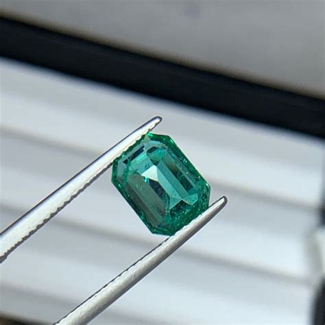 Emerald, Natural High Quality - 1.92 ct - Catawiki