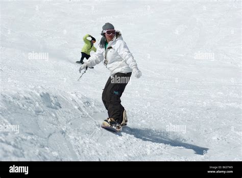 Mount ruapehu new zealand hi-res stock photography and images - Alamy