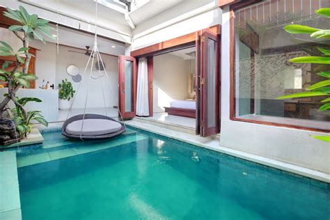 Romantic Private Pool Villa in Kuta - Insight Bali