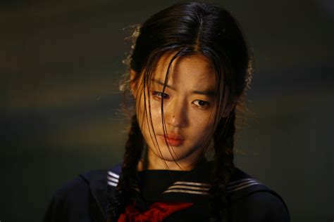 Jun Ji-hyun #01:Fantastic Asian Gallery