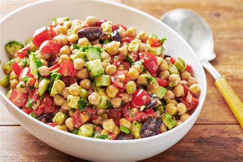 Vegetarian Chickpea Salad Recipe — The Mom 100