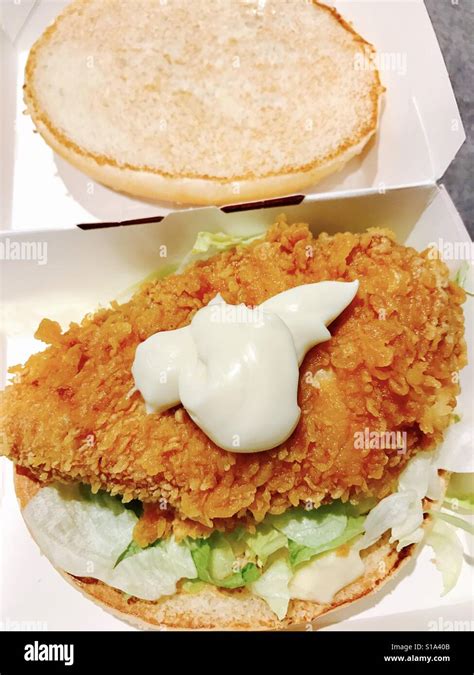 Calories In Kfc Zinger Burger Without Mayo - Burger Poster