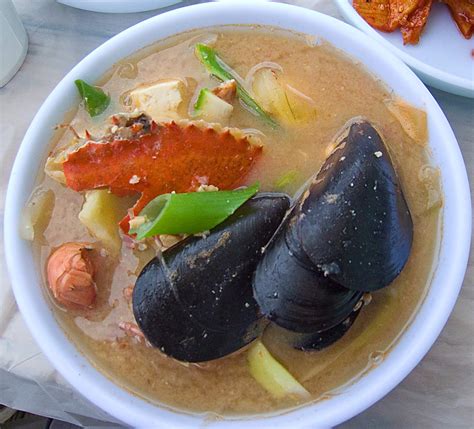 Korean Seafood Soup - MontanaRon