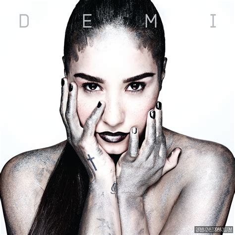 Review Album Demi Lovato - DEMI | Someday In London